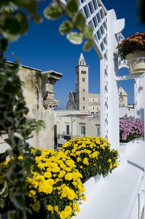 White House Hotel Trani Exterior foto